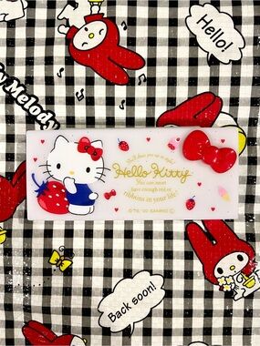 Sanrio Hello Kitty White Accessory Case